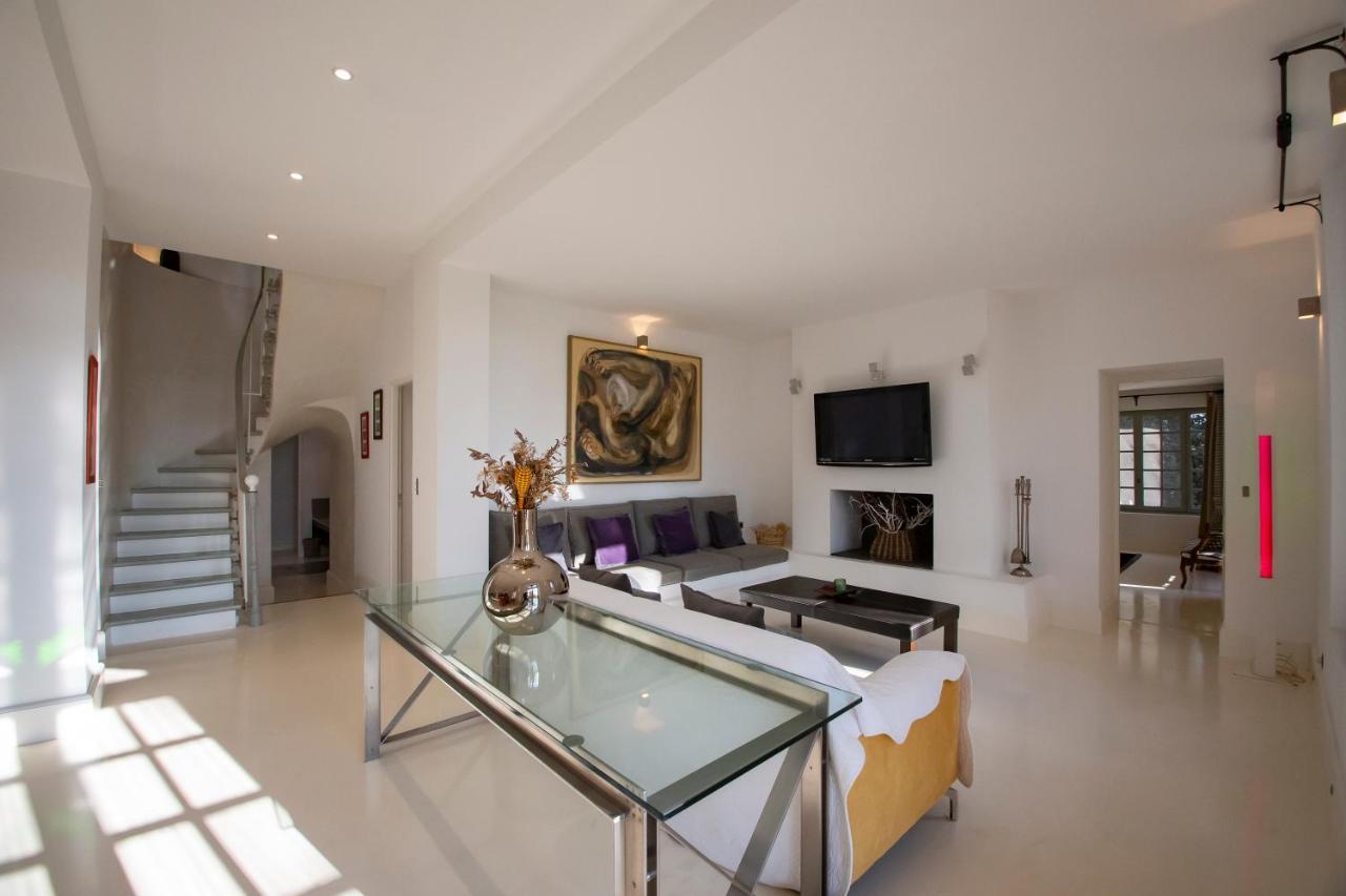 Mas Des Becasses, En Provence - 22 Personnes Villa Arles Luaran gambar