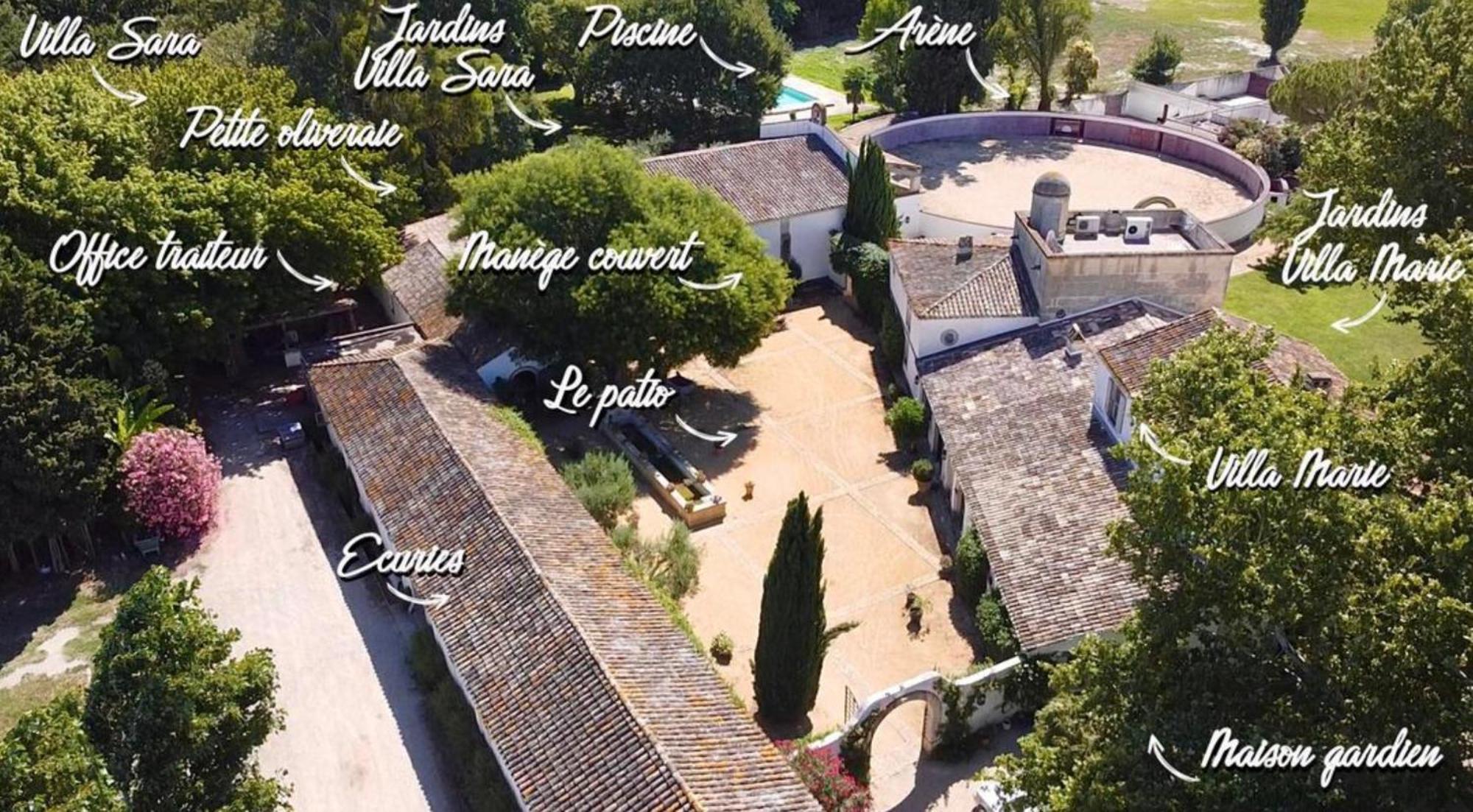 Mas Des Becasses, En Provence - 22 Personnes Villa Arles Luaran gambar